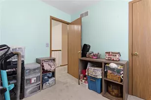 8747 Waynes Way, Blanchester, OH 45107 - Photo 11