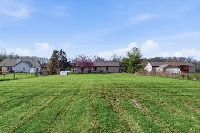 8747 Waynes Way, Blanchester, OH 45107 - Photo 37