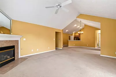 2028 Wentworth Village Drive, Bellbrook, OH 45305 - Photo 7
