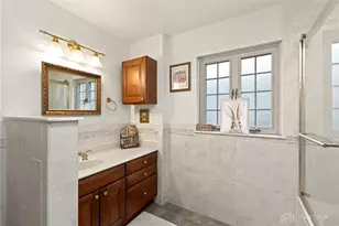 401 Greenmount Blvd, Oakwood, OH 45419 - Photo 11