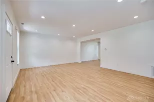 4249 Pleasant View Ave, Dayton, OH 45420 - Photo 7