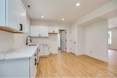 4249 Pleasant View Avenue, Dayton, OH 45420 - Photo 13