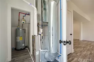 4253 Pleasant View Ave, Dayton, OH 45420 - Photo 17