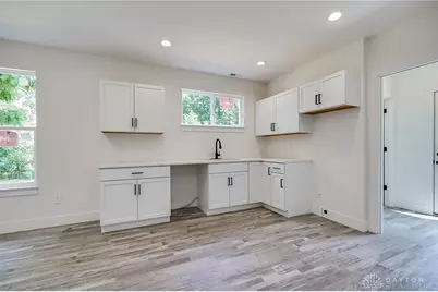 4253 Pleasant View Avenue, Dayton, OH 45420 - Photo 11