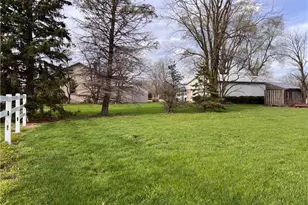 1292 Medway New Carlisle Rd, Bethel Twp, OH 45341 - Photo 9