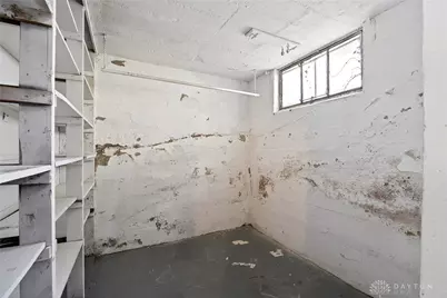 125 E Siebenthaler Avenue, Dayton, OH 45405 - Photo 35