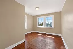 125 E Siebenthaler Ave, Dayton, OH 45405 - Photo 21