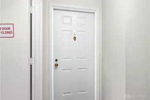 1440 Hollow Run, Centerville, OH 45459 - Photo 3