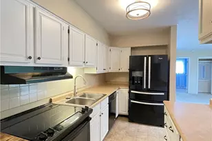 3967 W Barrymore Ln, Beavercreek, OH 45440 - Photo 9