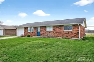 8243 Philadelphia Dr, Fairborn, OH 45324 - Photo 3