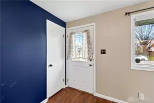 8243 Philadelphia Dr, Fairborn, OH 45324 - Photo 5