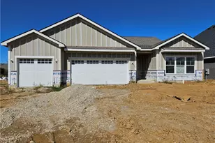 2276 Tandem Dr, Xenia, OH 45385 - Photo 1