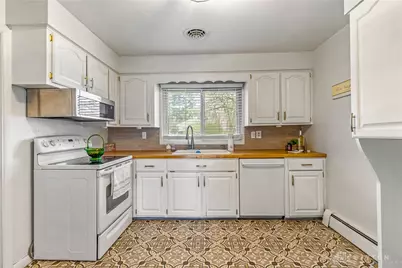 317 Wolf Avenue, Englewood, OH 45322 - Photo 9