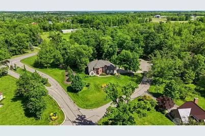2350 Lostwood Court, Beavercreek Twp, OH 45385 - Photo 13