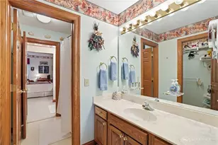 2350 Lostwood Ct, Beavercreek Twp, OH 45385 - Photo 59