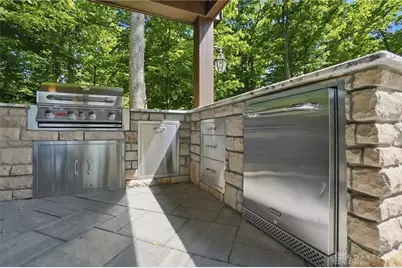 2350 Lostwood Court, Beavercreek Twp, OH 45385 - Photo 9