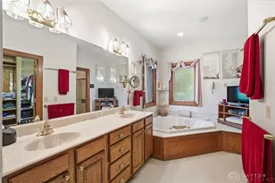 2350 Lostwood Ct, Beavercreek Twp, OH 45385 - Photo 41