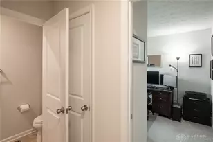 4341 Purple Aster Ct, Dayton, OH 45404 - Photo 9