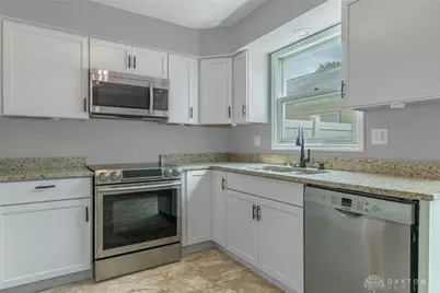 3116 Bromley Place, Kettering, OH 45420 - Photo 13