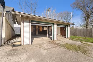 351 N 3rd St, Tipp City, OH 45371 - Photo 35