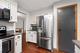 4165 Summerfield Dr, Beavercreek, OH 45432 - Photo 13