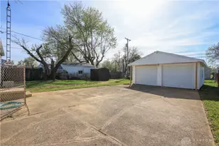 1627 Joselin Rd, Dayton, OH 45432 - Photo 27