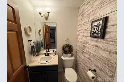930 Oak Hill Court, Troy, OH 45373 - Photo 11