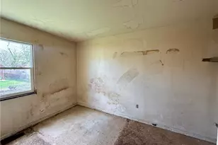 6112 Carmin Ave, Dayton, OH 45417 - Photo 7