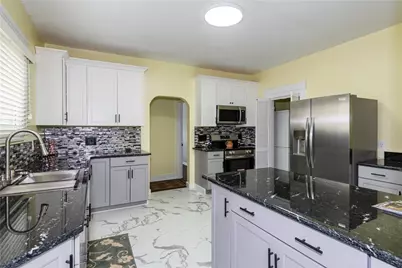 247 Park Drive, Dayton, OH 45410 - Photo 13