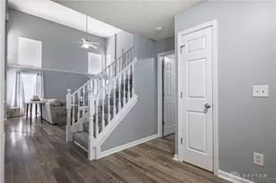 413 Lindell Dr, Germantown, OH 45327 - Photo 3