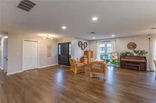 415 Wildrose Ln, Greenville, OH 45331 - Photo 9