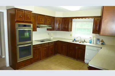665 Dionne Court, Washington Twp, OH 45459 - Photo 5