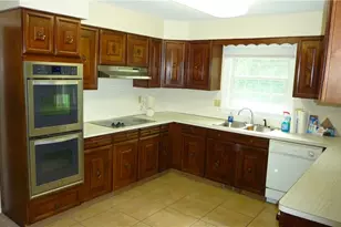 665 Dionne Ct, Washington Twp, OH 45459 - Photo 5