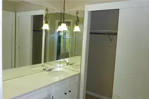 665 Dionne Ct, Washington Twp, OH 45459 - Photo 11