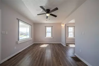 2125 S Smithville Road, Dayton, OH 45420 - Photo 5