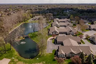 139 Edinburgh Village Dr, Centerville, OH 45458 - Photo 3