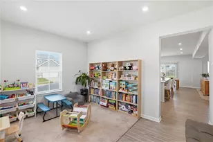 2812 River Oaks Ct, Beavercreek Twp, OH 45385 - Photo 9