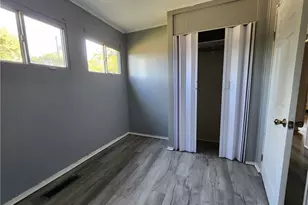 1303 Graystone Dr, Dayton, OH 45417 - Photo 7