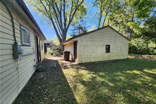 1303 Graystone Dr, Dayton, OH 45417 - Photo 17