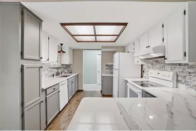 2303 Delvue Drive, Miami Township, OH 45459 - Photo 11