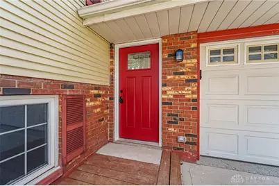 5055 Hahn Avenue, Mad River Twp, OH 45324 - Photo 5