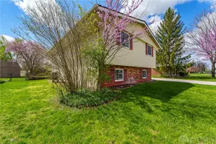 5055 Hahn Ave, Mad River Twp, OH 45324 - Photo 3