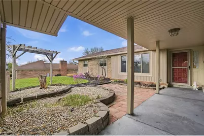 7521 Glenhurst Drive, Vandalia, OH 45414 - Photo 5