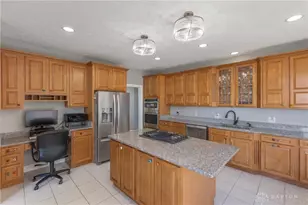 2824 Ash Ridge Dr, Beavercreek, OH 45434 - Photo 13