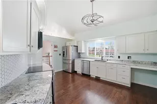 2535 Valdina Dr, Beavercreek, OH 45434 - Photo 11