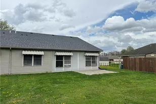 102 Burgundy Dr, Englewood, OH 45322 - Photo 23