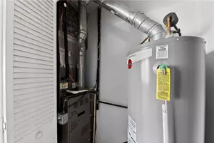 4140 Goldenrod Ct, Trotwood, OH 45416 - Photo 21