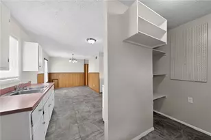 4140 Goldenrod Ct, Trotwood, OH 45416 - Photo 13