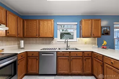 6613 Loblolly Drive, Huber Heights, OH 45424 - Photo 11