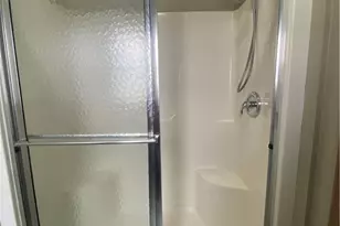 408 Deerwood Dr, Piqua, OH 45356 - Photo 13